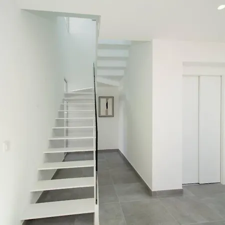 Luxury La Mia With Heated Pool 빌라 *