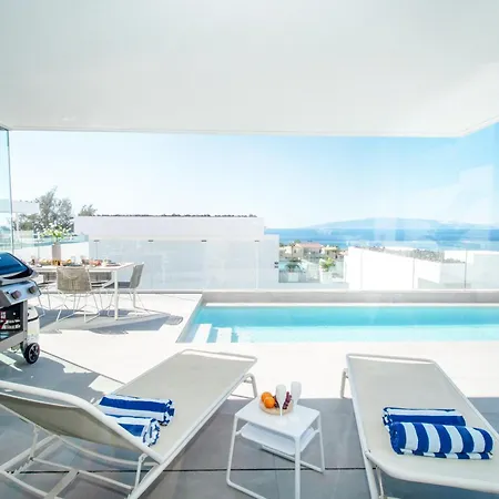 Luxury La Mia With Heated Pool 칼라오살바헤