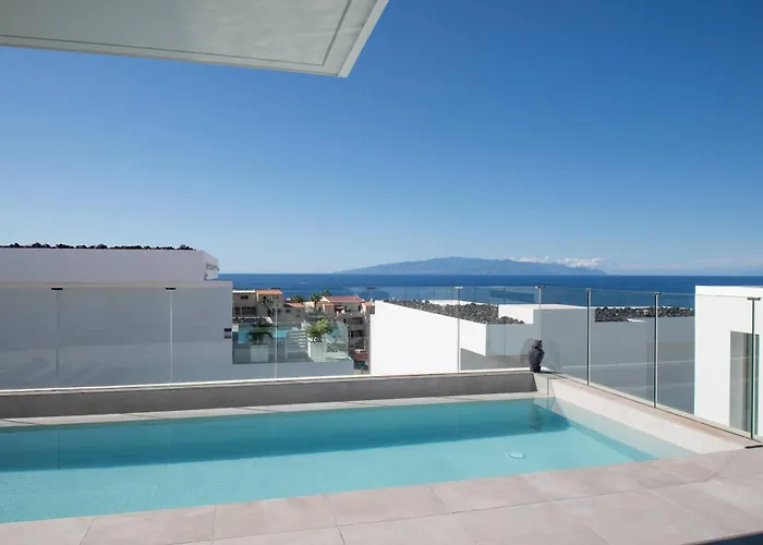 Villa Luxury La Mia With Heated Pool