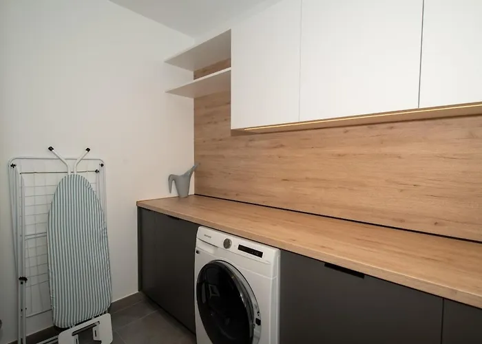 Luxury La Mia With Heated Pool *