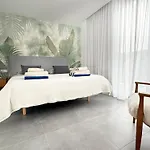 Luxury La Mia With Heated Pool