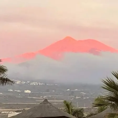 Luxury La Mia With Heated Pool ヴィラ