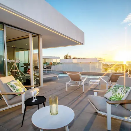 Luxury La Mia With Heated Pool Villa *