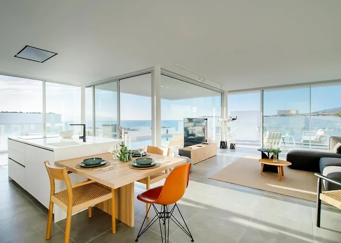 Luxury La Mia With Heated Pool