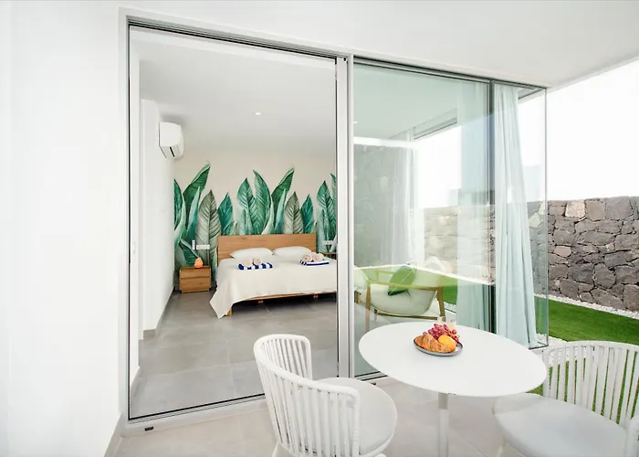 Luxury La Mia With Heated Pool Callao Salvaje