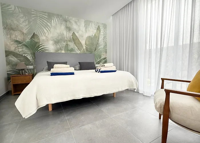 Luxury La Mia With Heated Pool