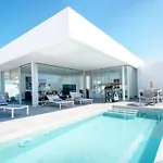 Villa Luxury La Mia With Heated Pool Callao Salvaje
